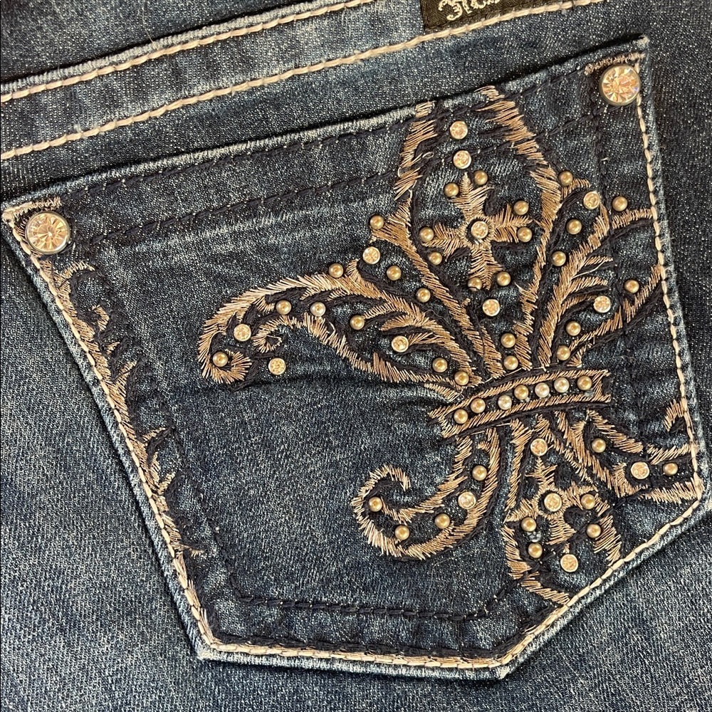 Miss Me jeans Size 31 Boot Cut - Picture 12 of 13
